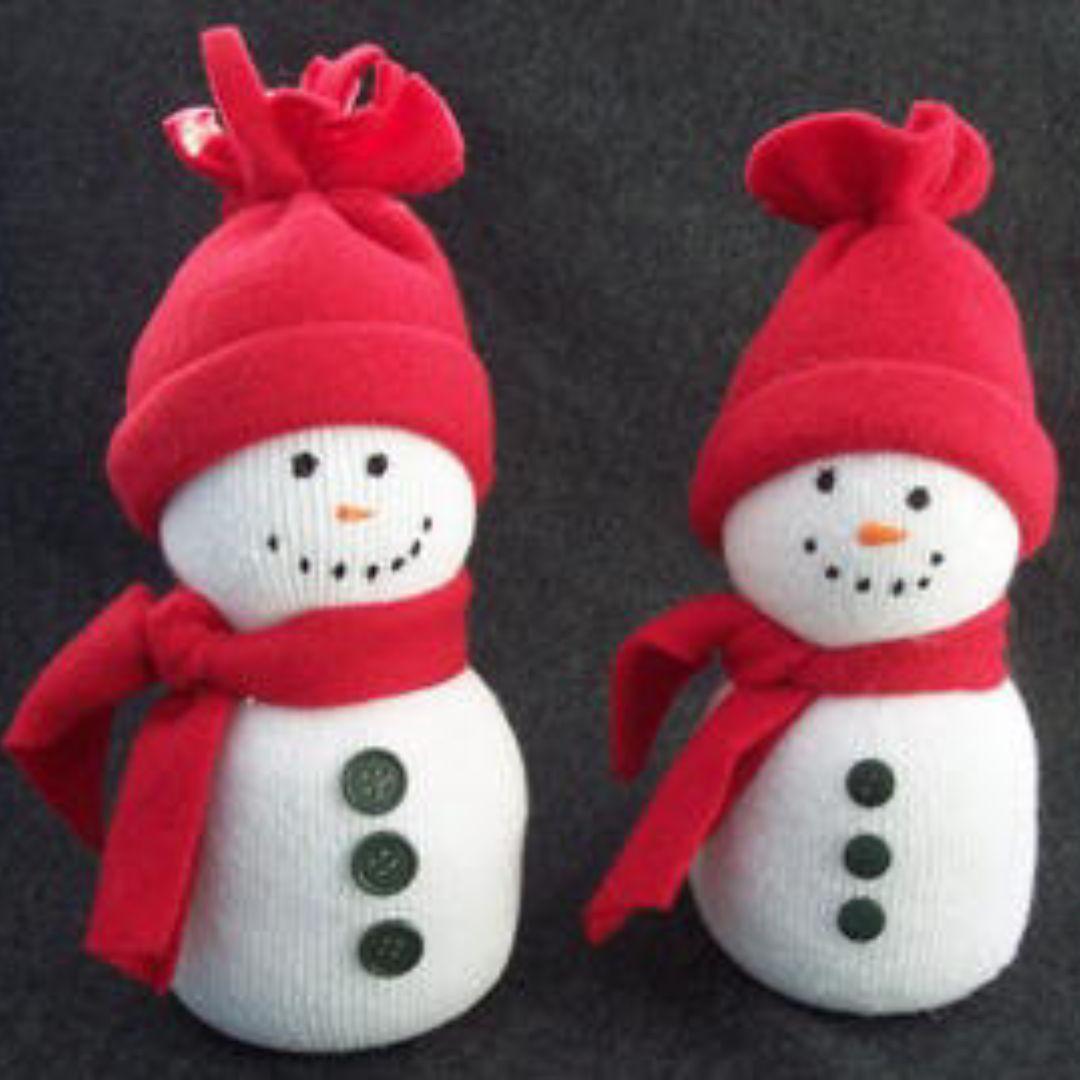 sock snowmen